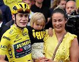 Discover Jonas Vingegaard's Towering Height: Uncovering the Giant of Cycling